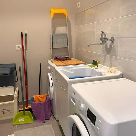 Twin Blue Apartment *